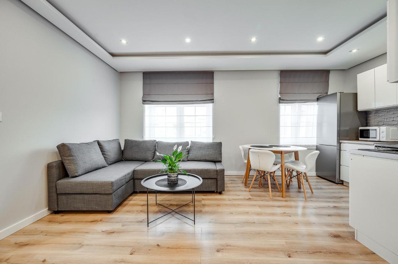 Central Platinum Apartments 31 Рибник Екстер'єр фото
